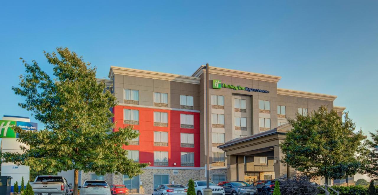 Holiday Inn Express & Suites - Woodstock, On Canada Exteriér fotografie
