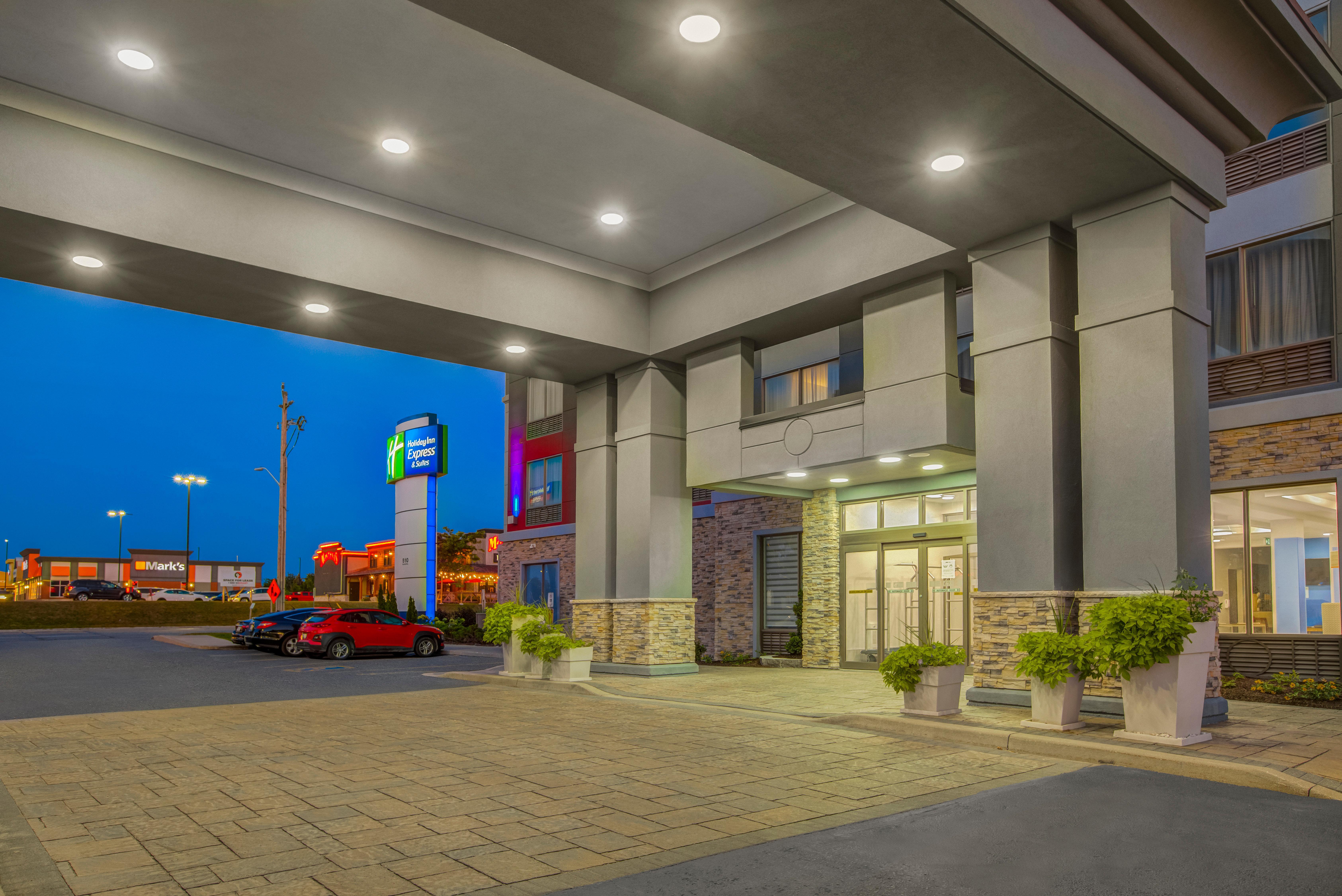 Holiday Inn Express & Suites - Woodstock, On Canada Exteriér fotografie