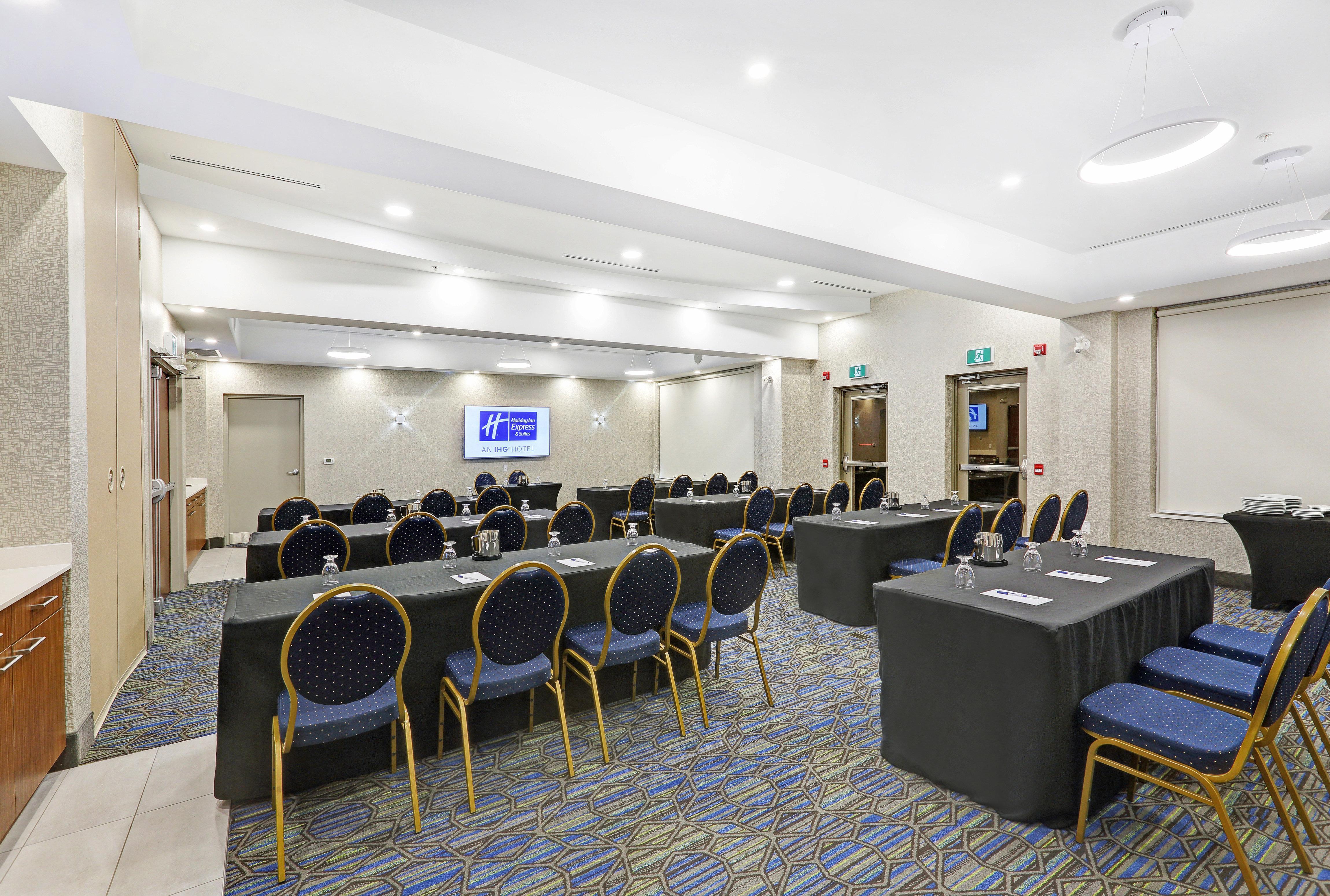 Holiday Inn Express & Suites - Woodstock, On Canada Exteriér fotografie